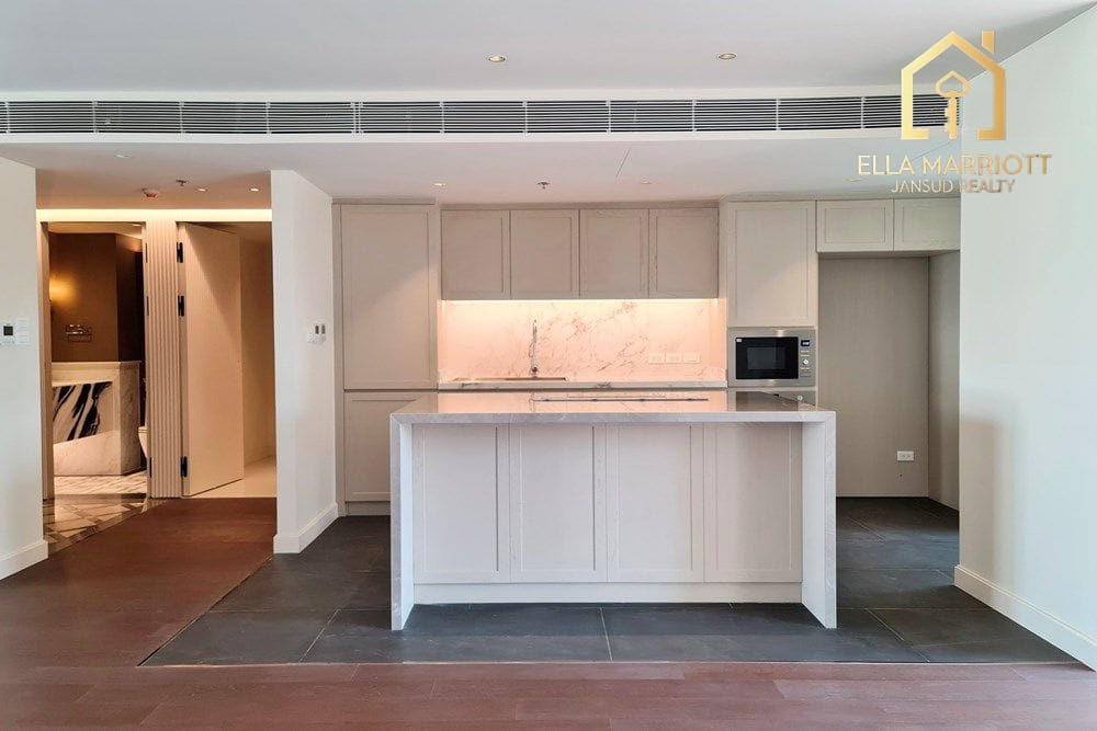 Pet-Friendly Urban Condo - Brand New Living Experience 9