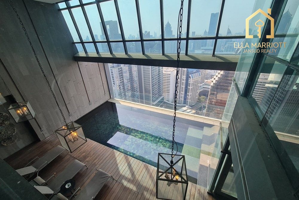 Luxury 3-Bedroom Penthouse with Private Pool Just 4 Mins Walk from BTS Nana 17