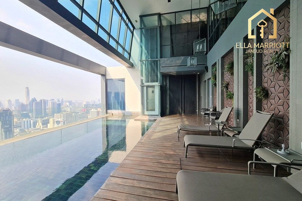 Luxury 3-Bedroom Penthouse with Private Pool Just 4 Mins Walk from BTS Nana 28