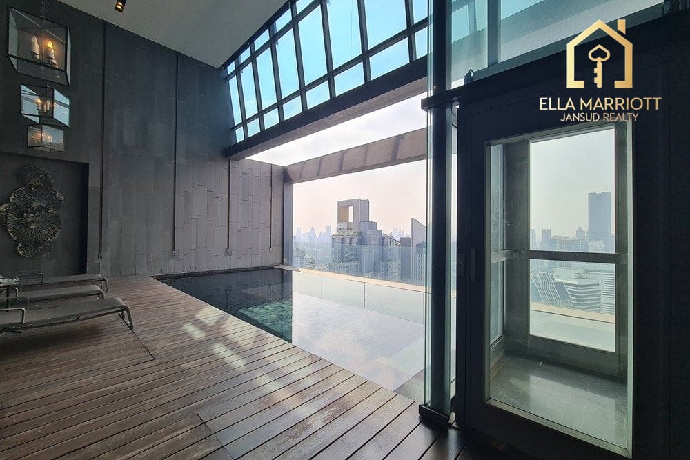 Luxury 3-Bedroom Penthouse with Private Pool Just 4 Mins Walk from BTS Nana 29