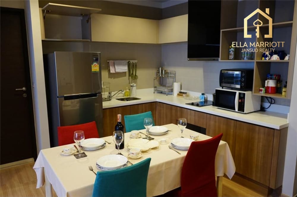Modern 2BR Condo at Rhythm Sathorn | 250m to BTS Saphan Taksin | Prime CBD Location 2