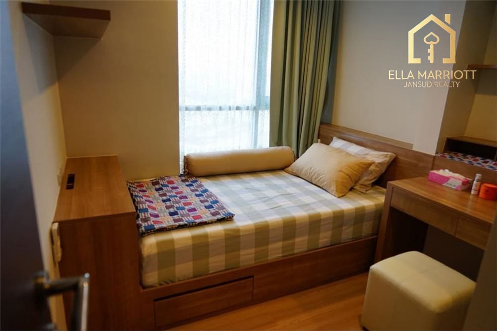 Modern 2BR Condo at Rhythm Sathorn | 250m to BTS Saphan Taksin | Prime CBD Location 6