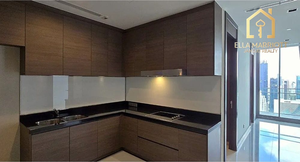 4-Bedroom Condo at Q1 Sukhumvit Penthouse - 296 Sqm on 36th Floor 10