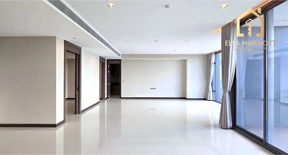 4-Bedroom Condo at Q1 Sukhumvit Penthouse - 296 Sqm on 36th Floor 2