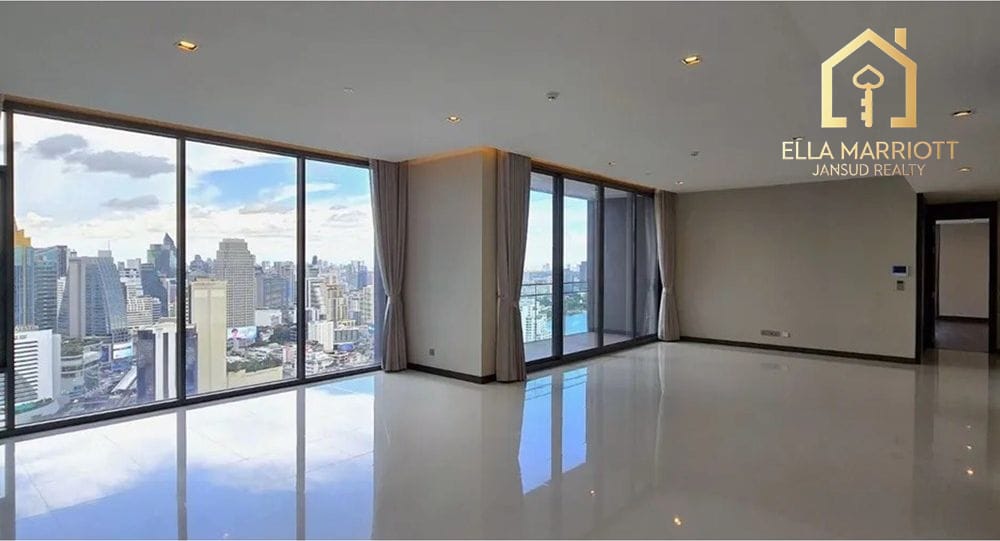 4-Bedroom Condo at Q1 Sukhumvit Penthouse - 296 Sqm on 36th Floor 3