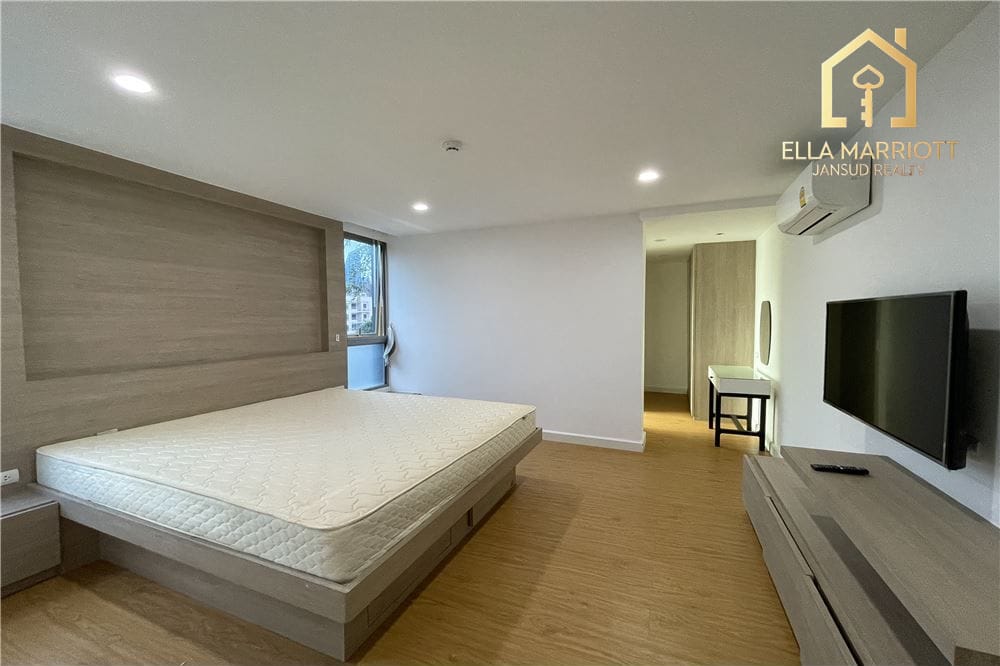 3B/2B Condo For Rent 76K Bangkok Thonglor small pet allow 4