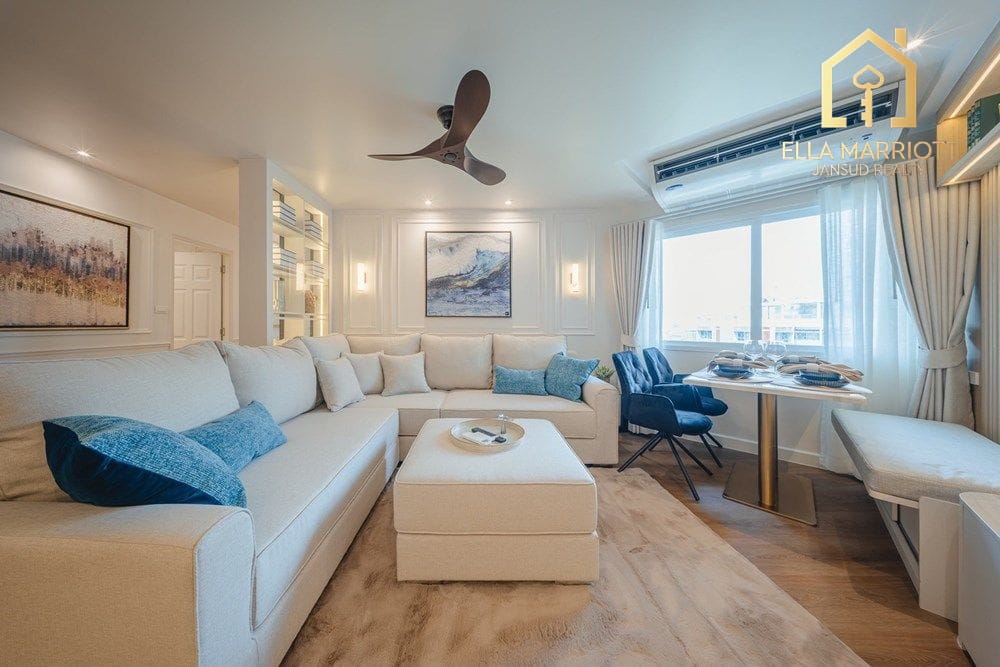 Neu renovierte 90 m² Eigentumswohnung mit 2 Schlafzimmern und privatem Parkplatz in Fortune Town. 2