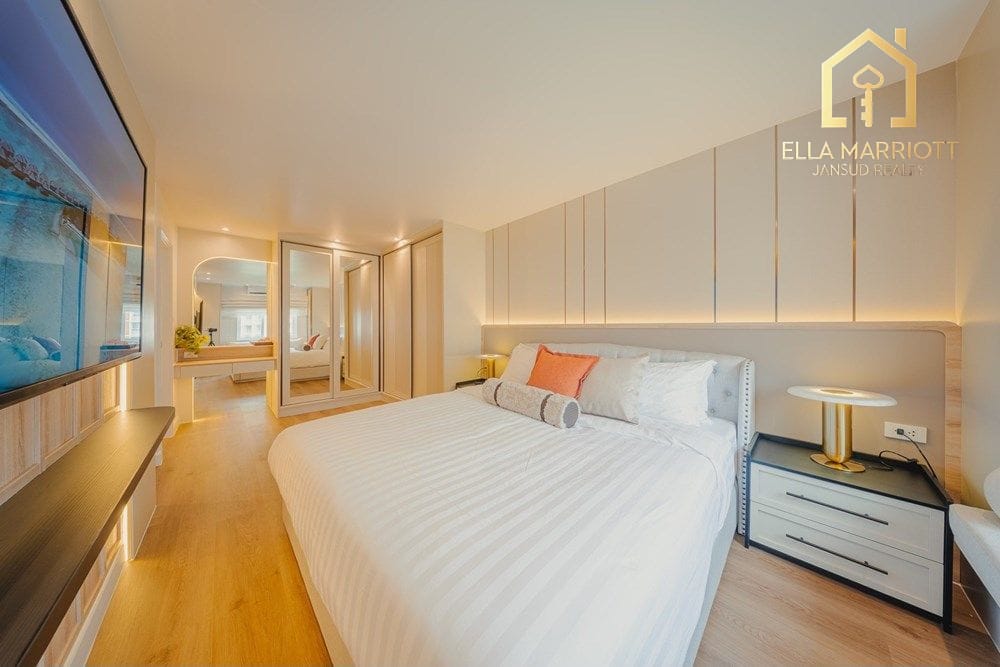 Neu renovierte 90 m² Eigentumswohnung mit 2 Schlafzimmern und privatem Parkplatz in Fortune Town. 9