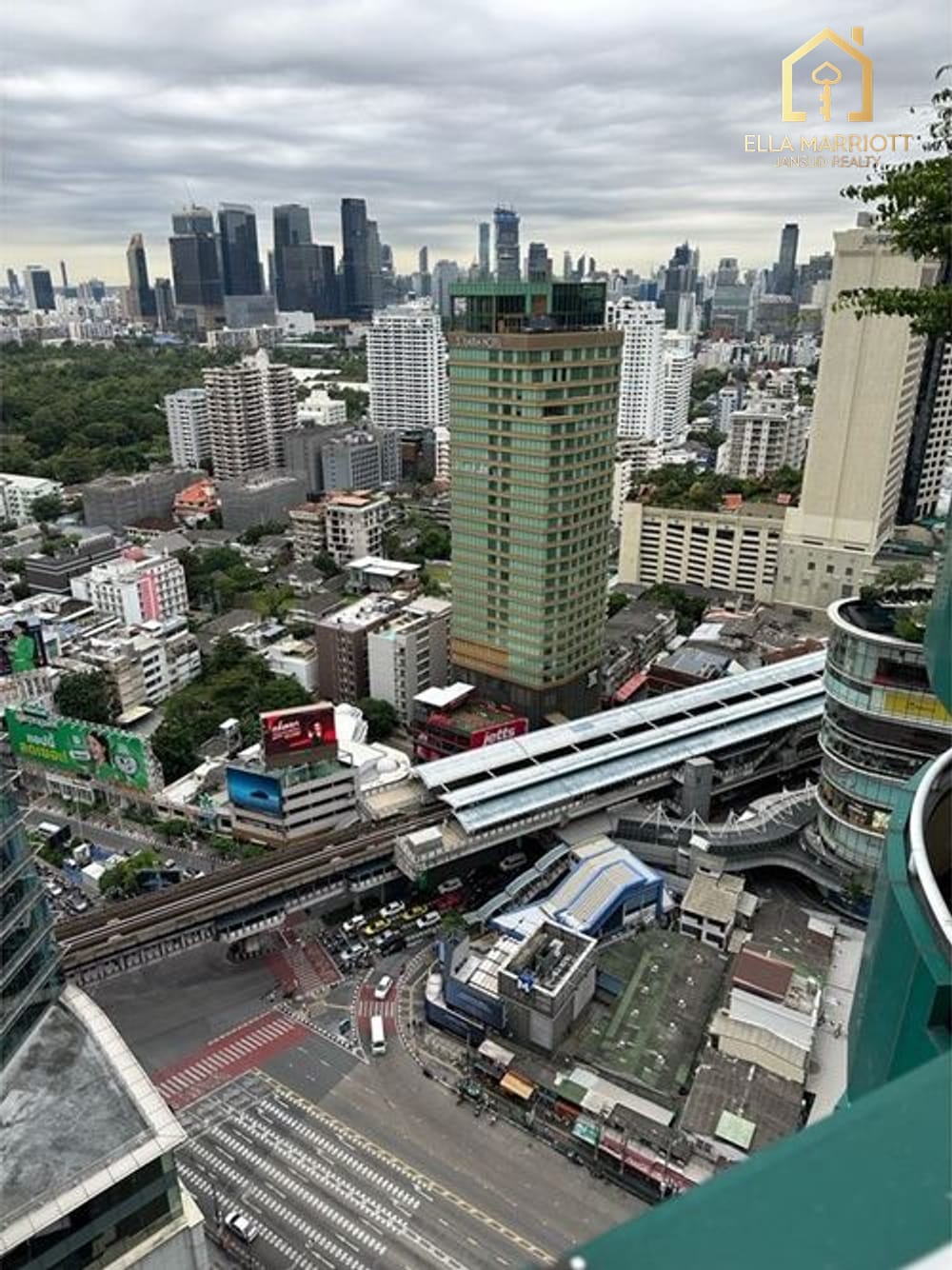3-Zimmer-Eigentumswohnung in Las Colinas — 2 Gehminuten zur MRT Sukhumvit 17