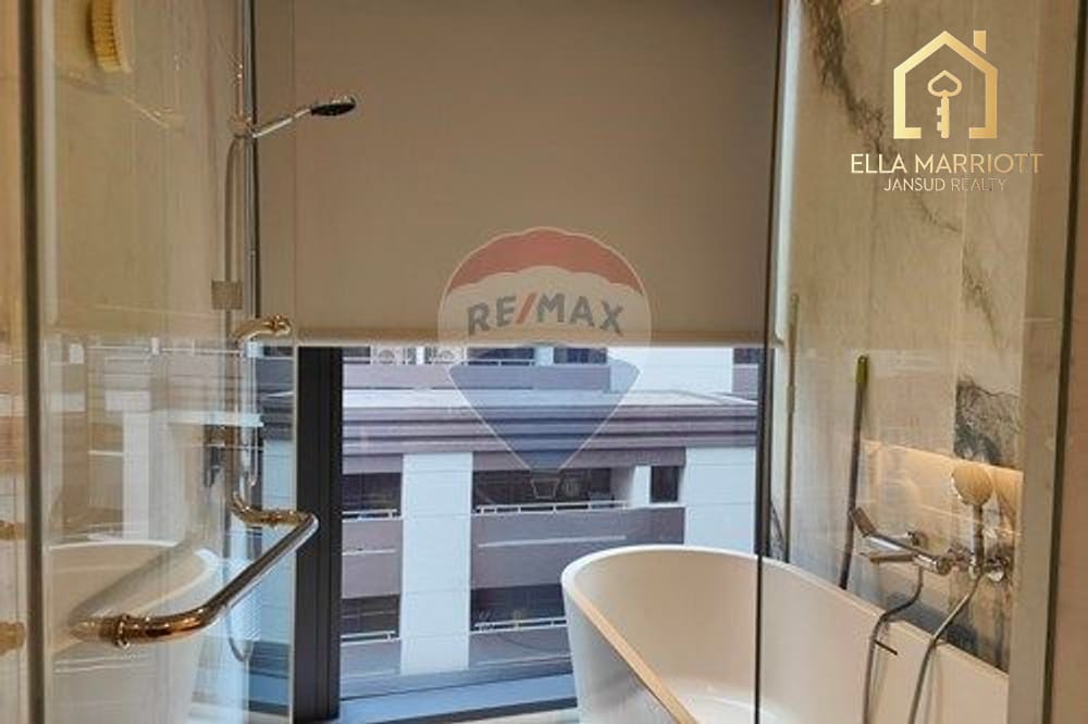Ton Son One | 57sqm 1BR Corner Unit | High-End Design | Chidlom 7