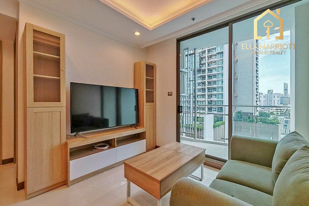1-Bedroom Condo at Supalai Place 4