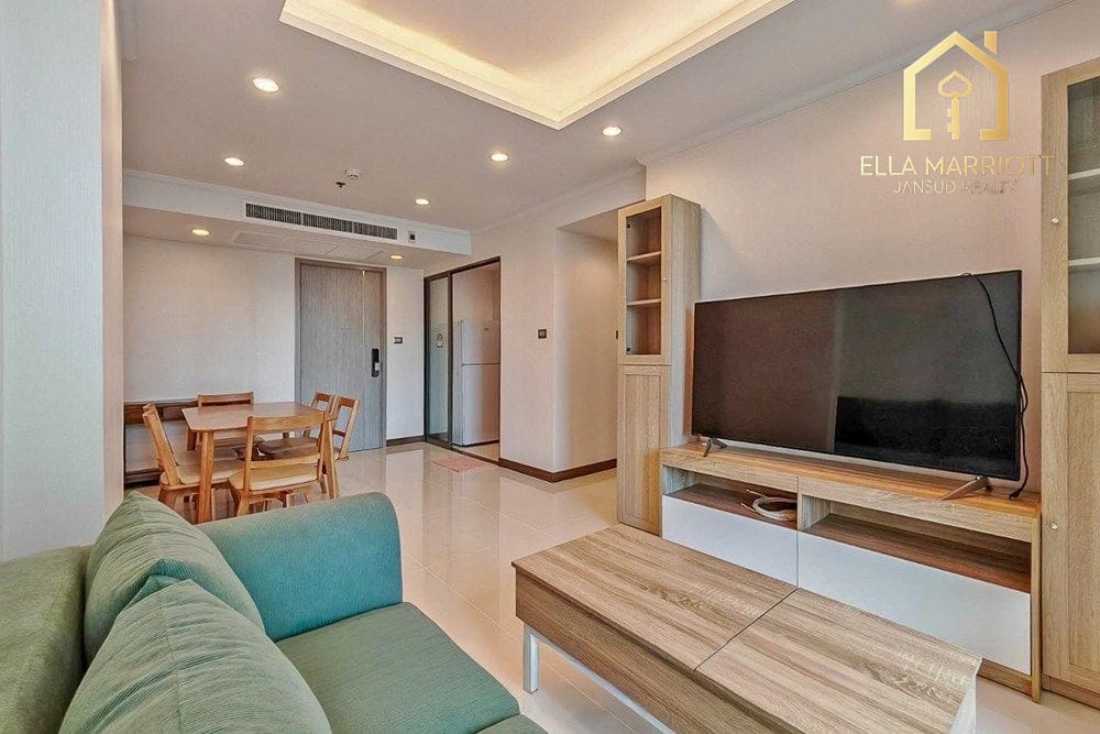 1-Bedroom Condo at Supalai Place 5
