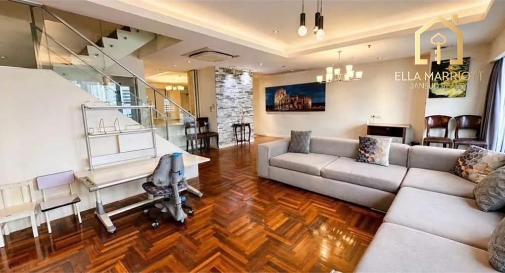 3BR Duplex Condo in Kiarti Thanee Sukhumvit 31 - 16 Mins Walk to MRT Phetchaburi 2