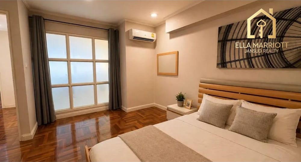 3BR Duplex Condo in Kiarti Thanee Sukhumvit 31 - 16 Mins Walk to MRT Phetchaburi 7