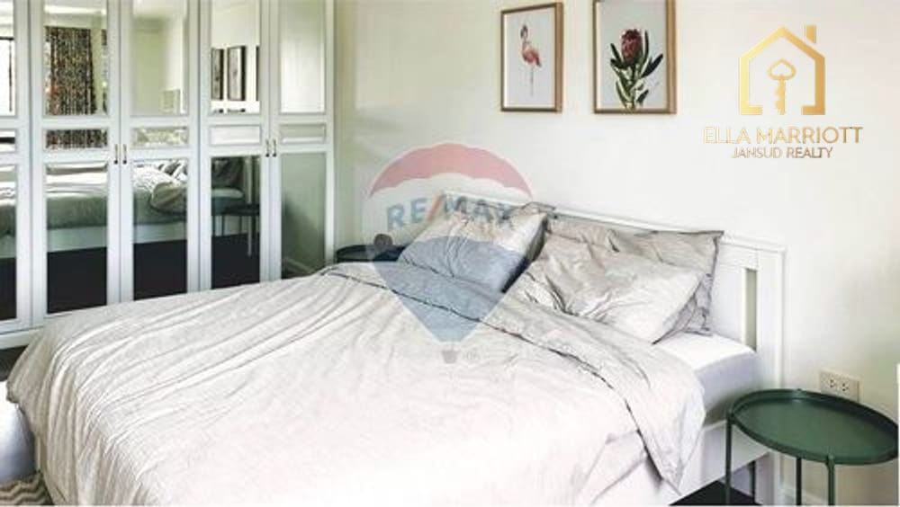 2-Bedroom Condo at Le Premier 1 — 4 min walk to MRT Sukhumvit 7