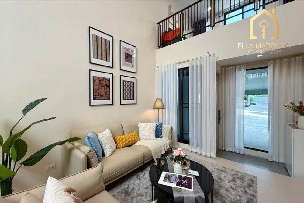 3.5-Story Townhome at Estara Haven Phatthanakan 20 | Proximity to Thonglor 3