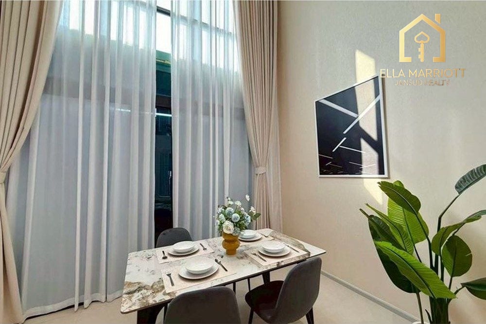 3.5-Story Townhome at Estara Haven Phatthanakan 20 | Proximity to Thonglor 6