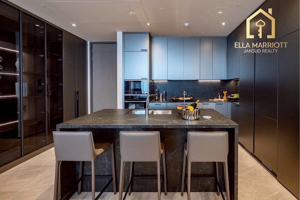 3-Bedroom Condo at Hyde Heritage Thonglor - 136sqm on 31st Floor 4