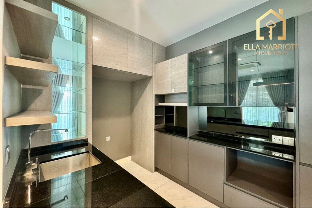 4-Bedroom Detached House in Ratchaphruek 8