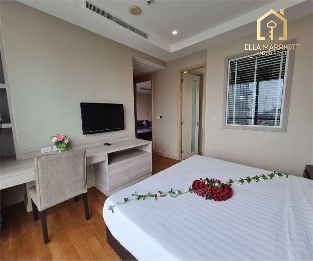 High-End Fully Renovated 3BR Condo for Rent in Sukhumvit 39 - 190sqm 7