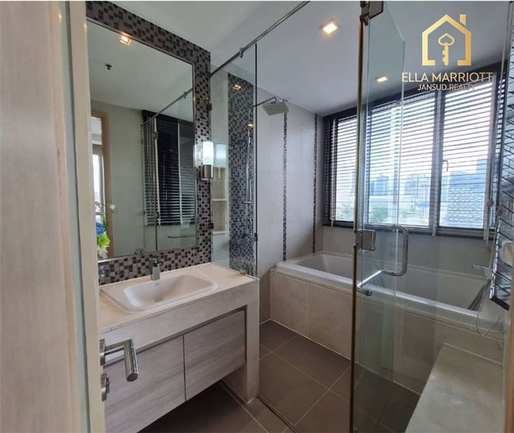 High-End Fully Renovated 3BR Condo for Rent in Sukhumvit 39 - 190sqm 8