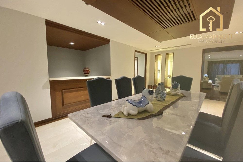 3-Bedroom Condo at Kallista Mansion — 13 min walk to MRT Phetchaburi 5