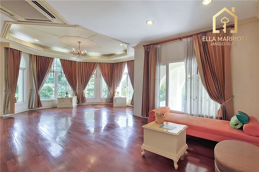 Eilverkauf! Geräumiges Einfamilienhaus auf 181 Wah Grundstück nähe Suan Luang Rama 9. 11