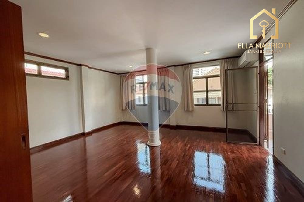 เช่า 4 ห้องนอน 4 ห้องน้ำ บ้าน ใน ลุมพินี, กรุงเทพฯ 15