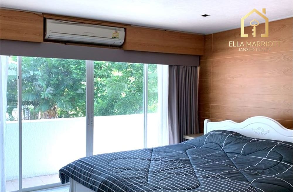 Luxurious House for Sale in Prawet 13