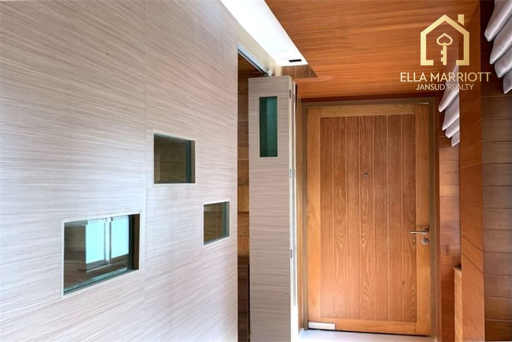 Luxurious House for Sale in Prawet 16
