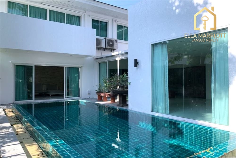Luxurious House for Sale in Prawet 3
