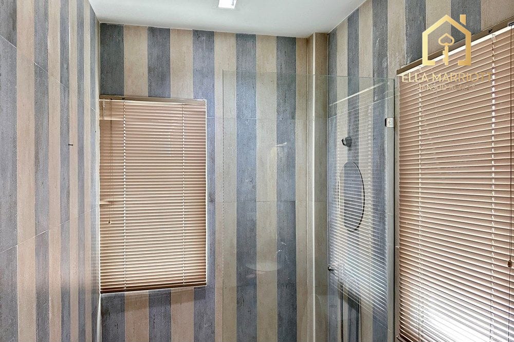 Luxurious House for Sale in Prawet 38