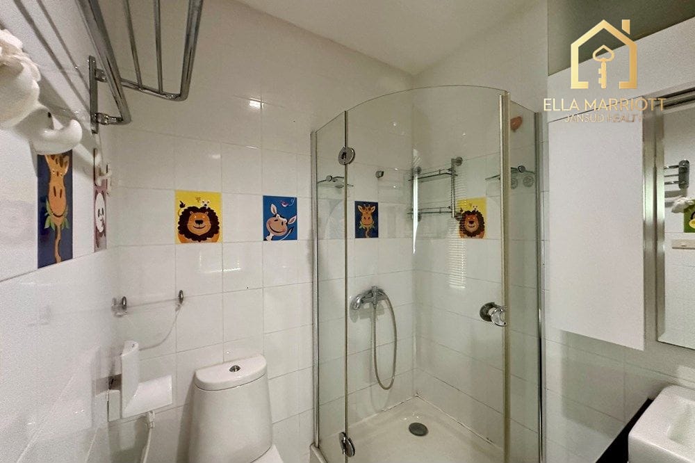 Luxurious House for Sale in Prawet 42