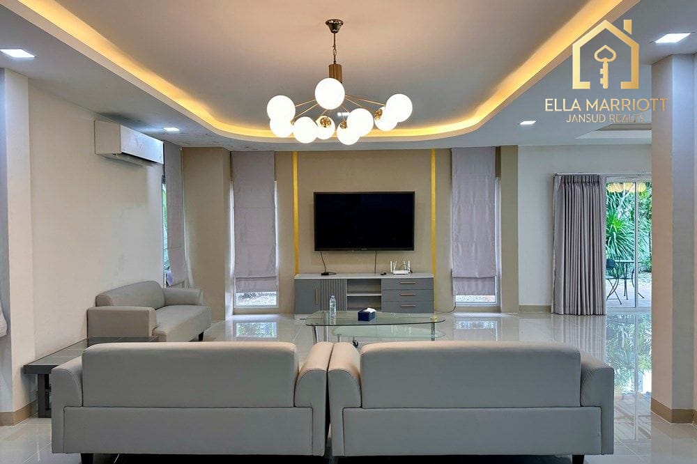 Luxurious House for Sale in Prawet 5