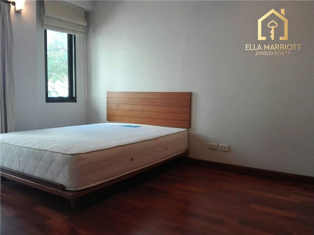 Homey 250sqm 3BR | Sukhumvit 24 | Behind Emporium | 11