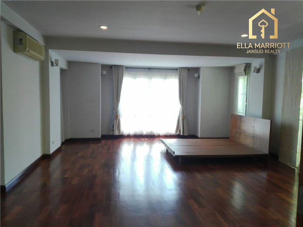 Homey 250sqm 3BR | Sukhumvit 24 | Behind Emporium | 7