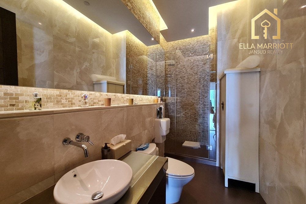 Ultra-seltene 3-Zimmer-Eigentumswohnung mit Privatpool | 455 m² | 7 Min. Fußweg zur BTS Phrom Phong, Sukhumvit 39 28