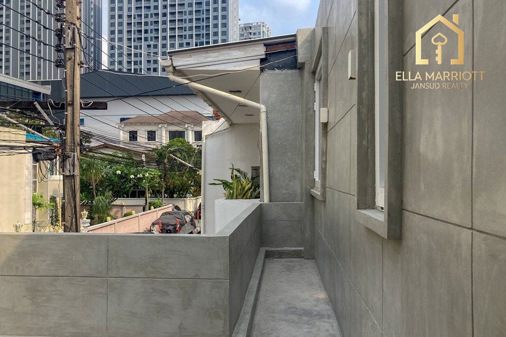 Haustierfreundliches Reihenhaus zur Miete nahe BTS Phrom Phong, Sukhumvit 26 25