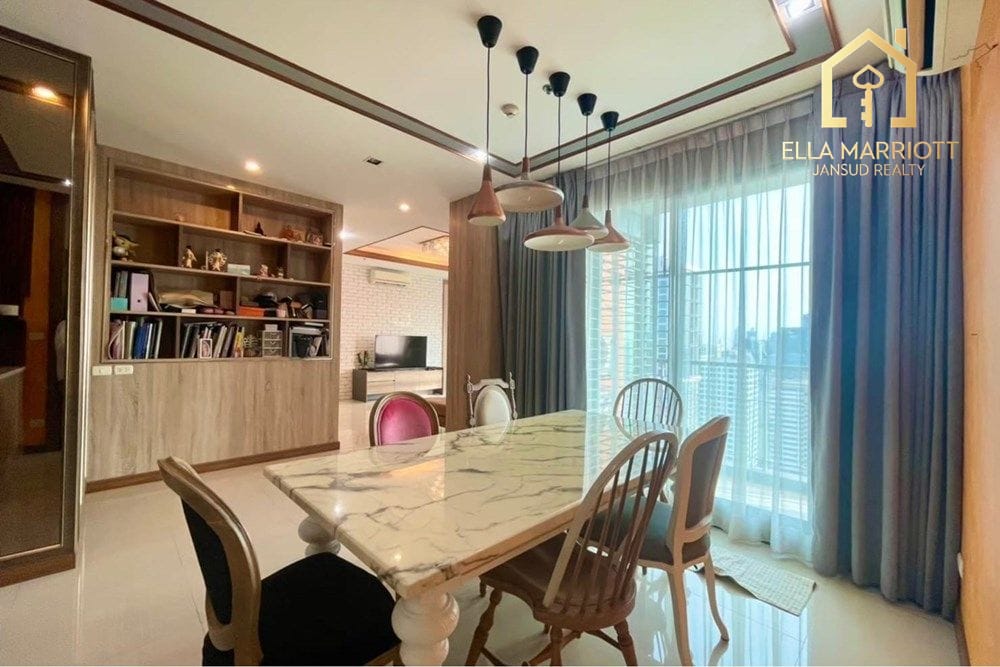 For Rent Spacious 1Bedroom at Villa Asoke 5