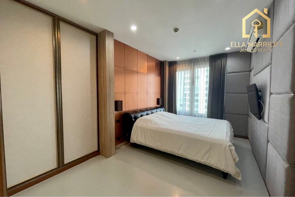 For Rent Spacious 1Bedroom at Villa Asoke 7