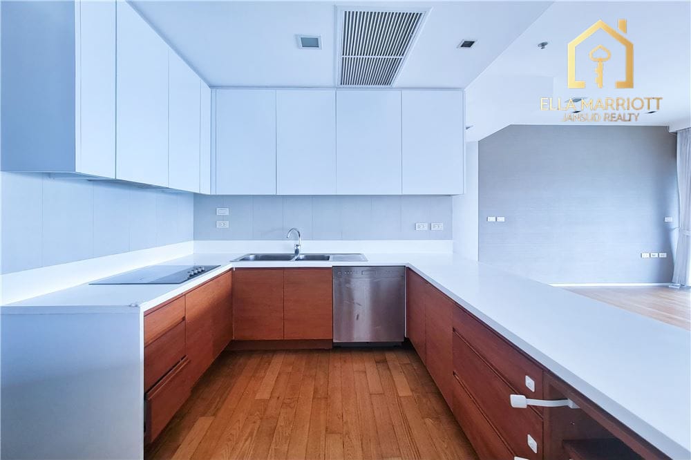 For Rent a Stunning 3-Beds with Balcony at The Madison 41 5