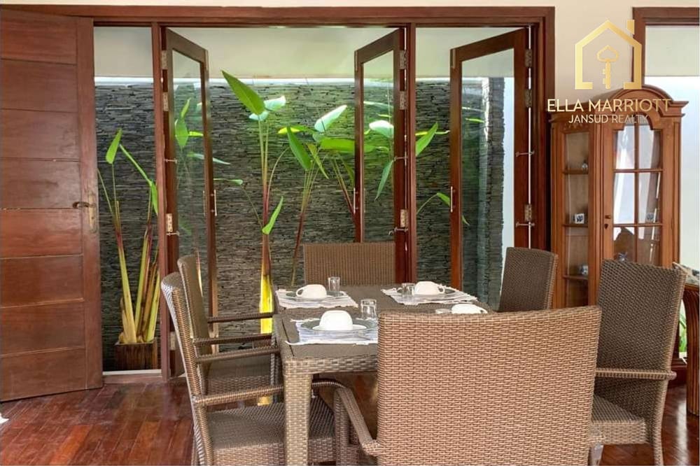 15 Rai Resort with 56 Bungalows for Sale in Mae Nam - 250M 32