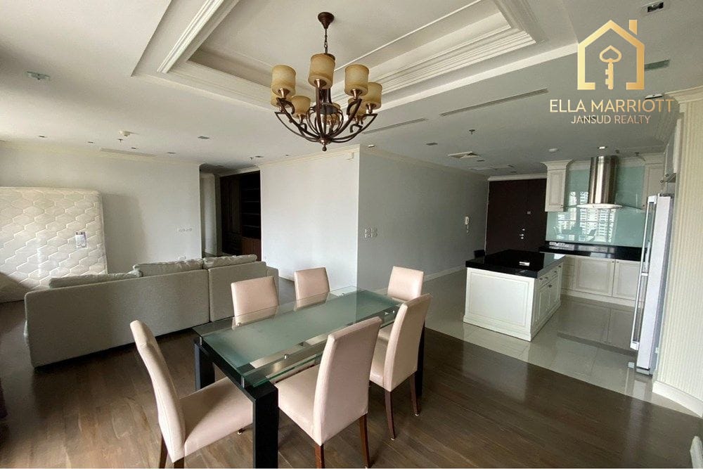 2-Bedroom Condo at The Lakes — 5 min walk to BTS Asok 2
