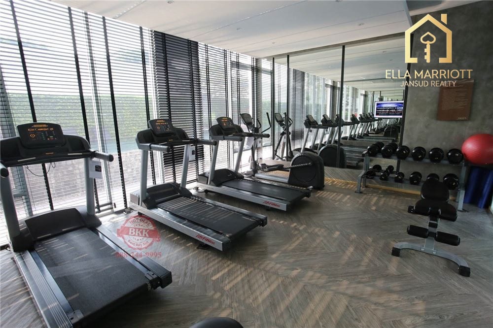 Arden Phatthanakan | 180 sqm | Fully Furnished | 65K 13