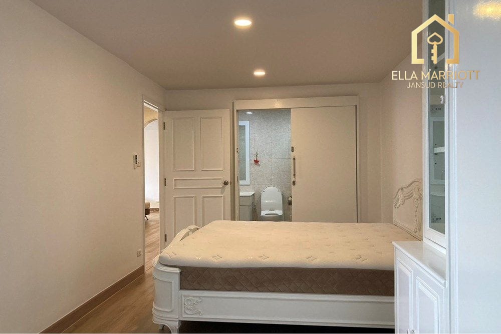 3BR | DS Tower 2 Sukhumvit 33 | High Floor | Fully Furnished 11