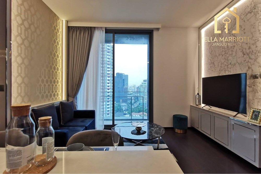 Rent 50K | LAVIQ Sukhumvit 57 | 44sqm 1BR | 18th Fl | 2 Car Parking 1