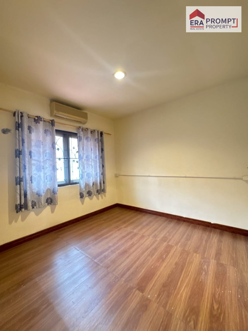 Urgent Sale! 2 Storey Townhome in Pruksa Village, Bang Kruai – Ready to Move In, Great Location, Easy Access 7