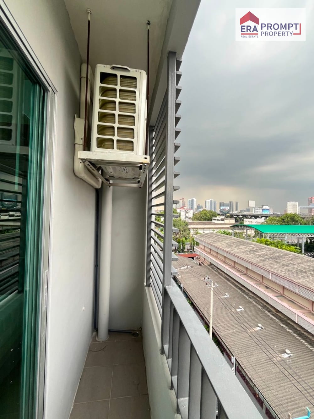 Condo for Sale: Elio Del Ray – Start your new life in a prime Sukhumvit 64 location. Beautiful, ready-to-move-in unit at an affordable price. Enjoy a peaceful atmosphere with full facilities for a simple yet fulfilling lifestyle. 15