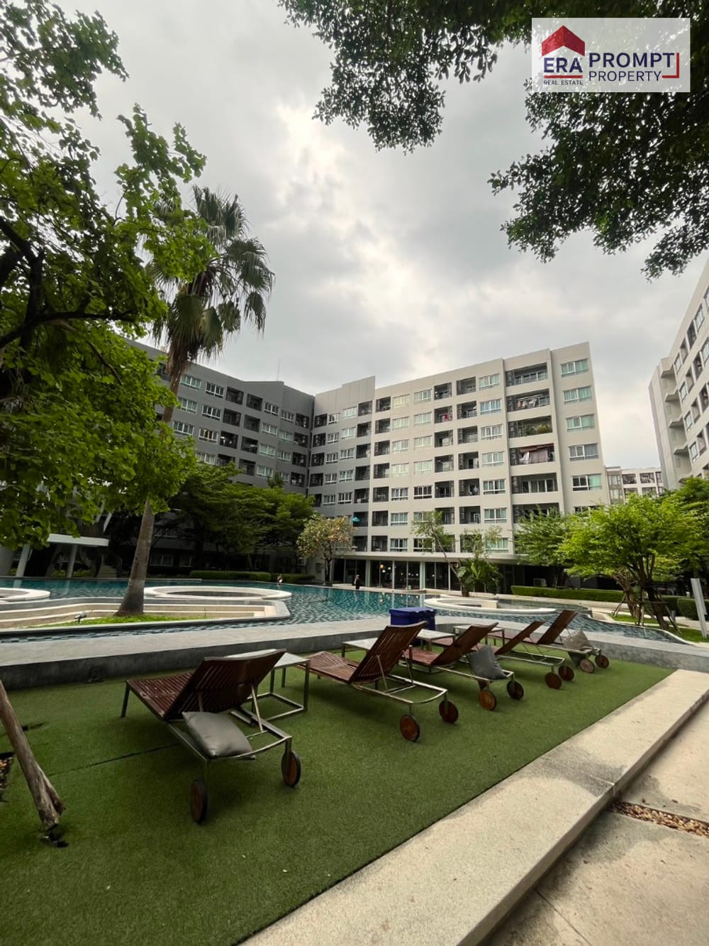 Condo for Sale: Elio Del Ray – Start your new life in a prime Sukhumvit 64 location. Beautiful, ready-to-move-in unit at an affordable price. Enjoy a peaceful atmosphere with full facilities for a simple yet fulfilling lifestyle. 21