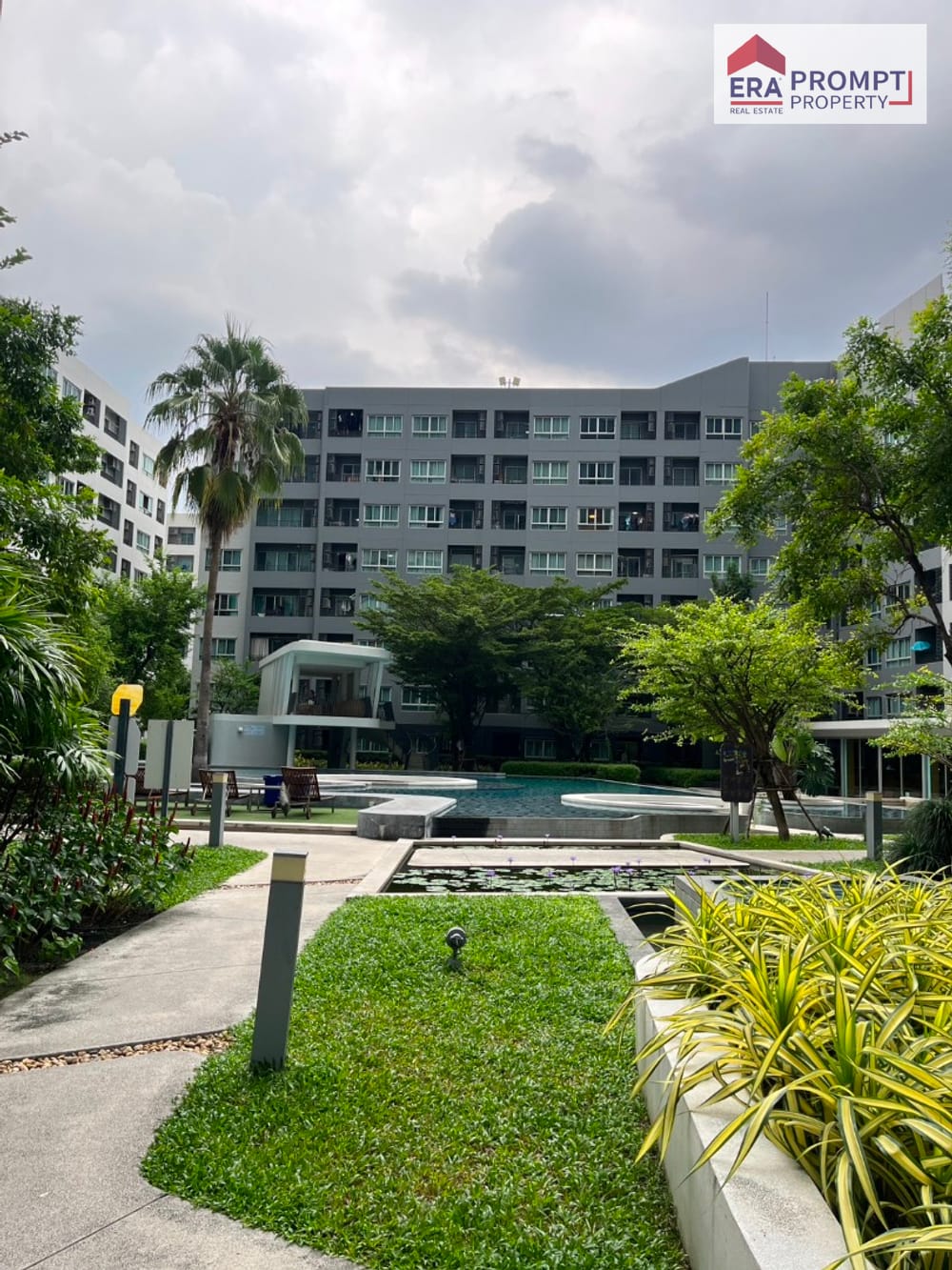 Condo for Sale: Elio Del Ray – Start your new life in a prime Sukhumvit 64 location. Beautiful, ready-to-move-in unit at an affordable price. Enjoy a peaceful atmosphere with full facilities for a simple yet fulfilling lifestyle. 29